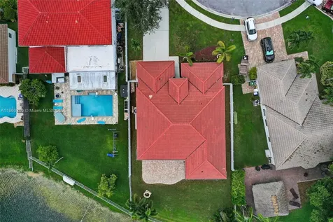 18840 NW 23rd Place Pembroke Pines FL 33029