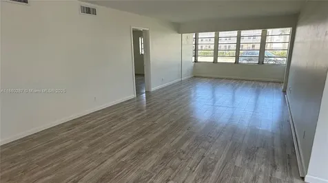 19001 NE 14th Avenue Miami FL 33179
