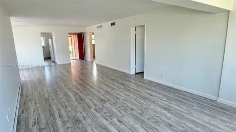 19001 NE 14th Avenue Miami FL 33179
