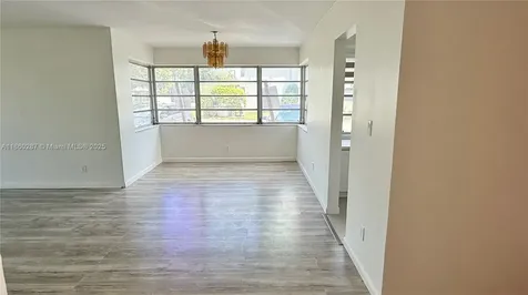 19001 NE 14th Avenue Miami FL 33179