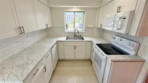 19001 NE 14th Avenue Miami FL 33179