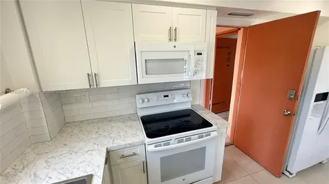 19001 NE 14th Avenue Miami FL 33179
