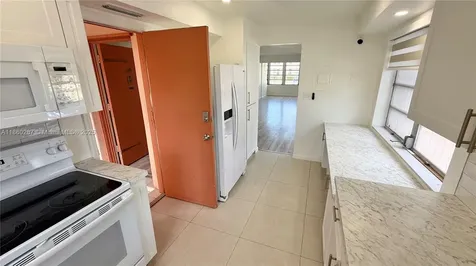 19001 NE 14th Avenue Miami FL 33179