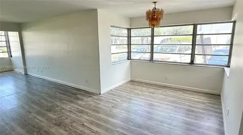 19001 NE 14th Avenue Miami FL 33179
