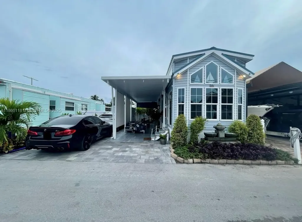 325 Calusa Street Lot 55 Key Largo FL 33037