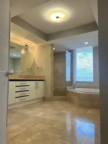 10 Edgewater Drive Coral Gables FL 33133