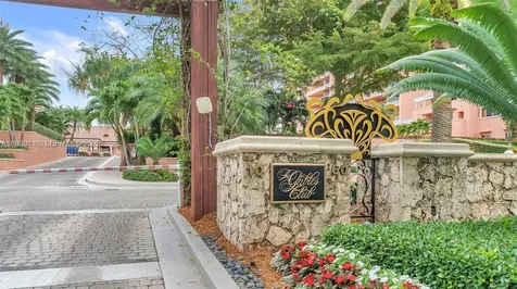 10 Edgewater Drive Coral Gables FL 33133