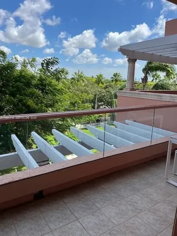 10 Edgewater Drive Coral Gables FL 33133