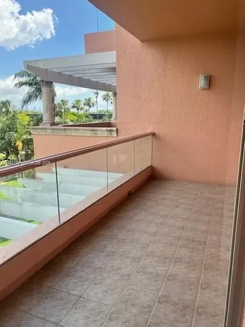 10 Edgewater Drive Coral Gables FL 33133