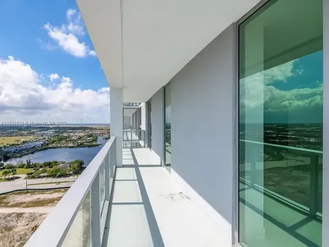 2000 Metropica Way Sunrise FL 33323