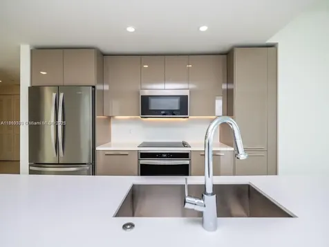 2000 Metropica Way Sunrise FL 33323