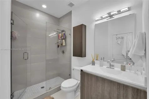 487 SW 91st Avenue Miami FL 33174