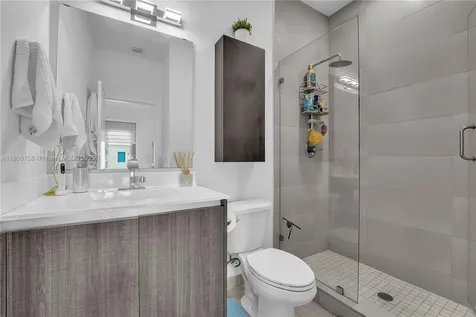 487 SW 91st Avenue Miami FL 33174