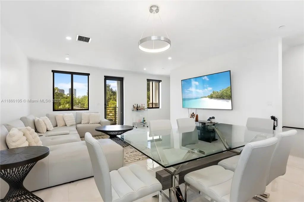 436 SE 12th Court Fort Lauderdale FL 33316