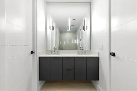 436 SE 12th Court Fort Lauderdale FL 33316