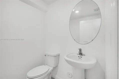 12609 NW 23rd Place Miami FL 33167