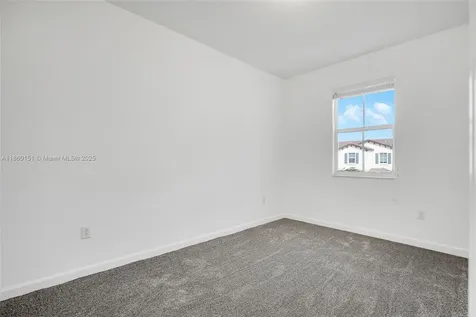 12609 NW 23rd Place Miami FL 33167