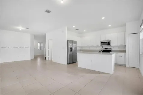 12609 NW 23rd Place Miami FL 33167