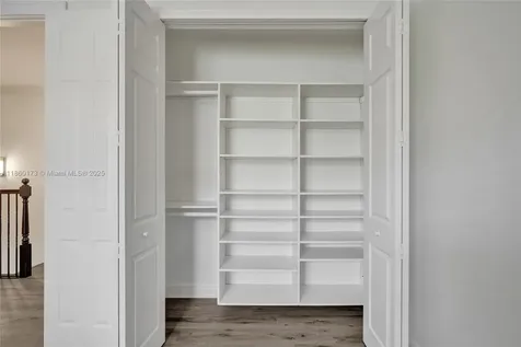 1115 NE 14th Avenue Fort Lauderdale FL 33304