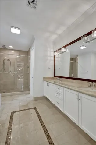 1115 NE 14th Avenue Fort Lauderdale FL 33304