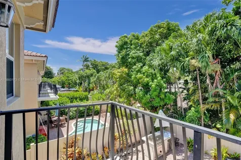 1115 NE 14th Avenue Fort Lauderdale FL 33304