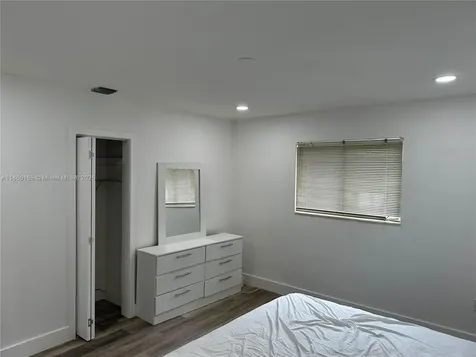 1691 NE 177th Street North Miami Beach FL 33162