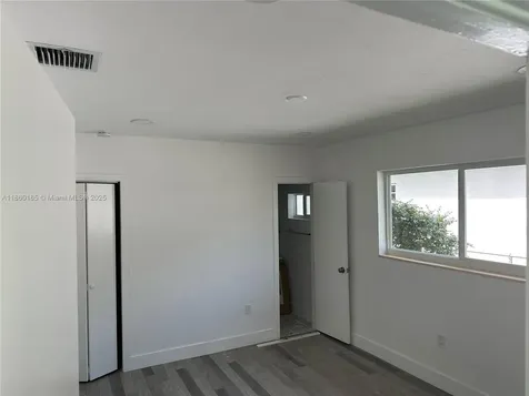 1691 NE 177th Street North Miami Beach FL 33162