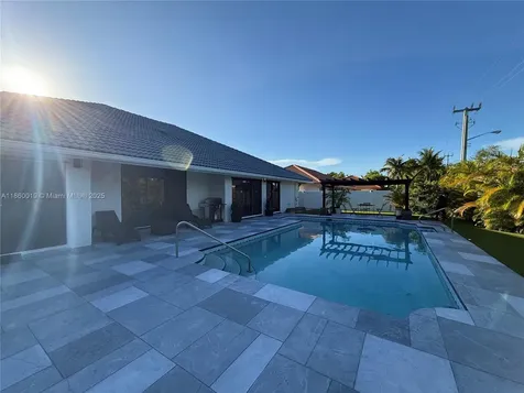 3950 NW 73rd Avenue Lauderhill FL 33319