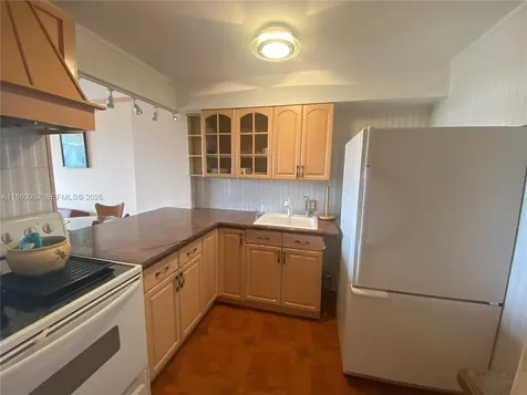 20379 W Country Club Drive Aventura FL 33180