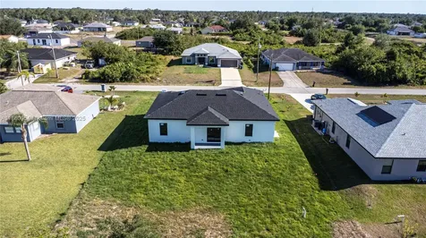 3610 SW 22nd Street Lehigh Acres FL 33976