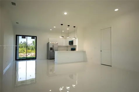 3610 SW 22nd Street Lehigh Acres FL 33976