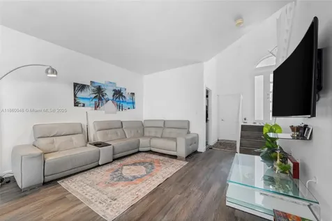3720 Piedmont Street Hollywood FL 33021