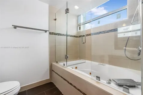 2401 Collins Avenue Miami Beach FL 33140