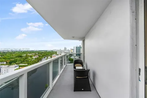 2401 Collins Avenue Miami Beach FL 33140