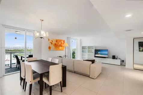 2401 Collins Avenue Miami Beach FL 33140