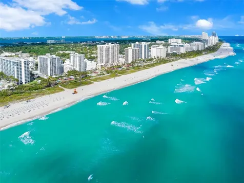 2401 Collins Avenue Miami Beach FL 33140