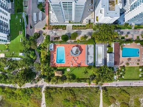2401 Collins Avenue Miami Beach FL 33140