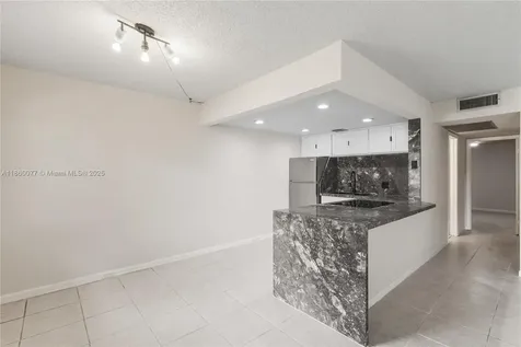 251 SW 132 Way Pembroke Pines FL 33027