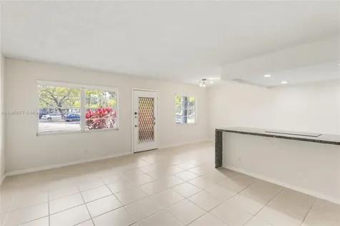 251 SW 132 Way Pembroke Pines FL 33027
