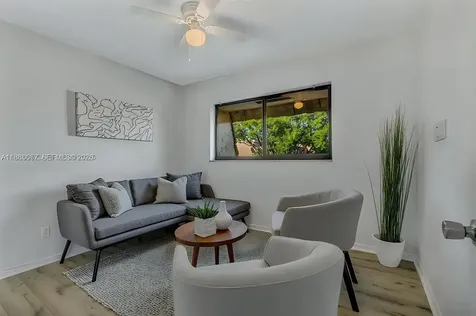 94 Pleasant Hill Lane Tamarac FL 33319