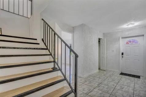 94 Pleasant Hill Lane Tamarac FL 33319