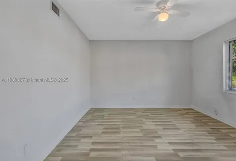 94 Pleasant Hill Lane Tamarac FL 33319