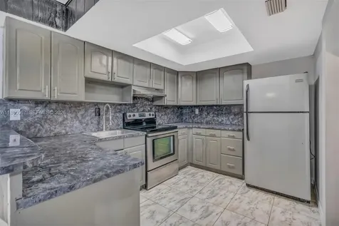 94 Pleasant Hill Lane Tamarac FL 33319