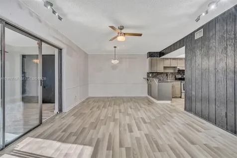 94 Pleasant Hill Lane Tamarac FL 33319