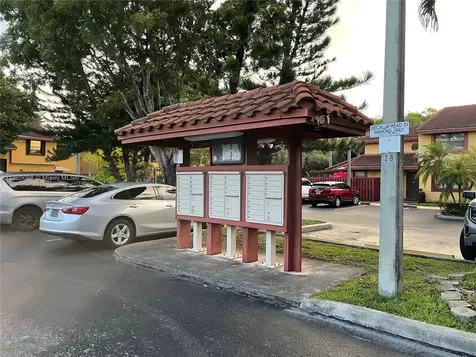 5975 SW 137th Avenue Miami FL 33183