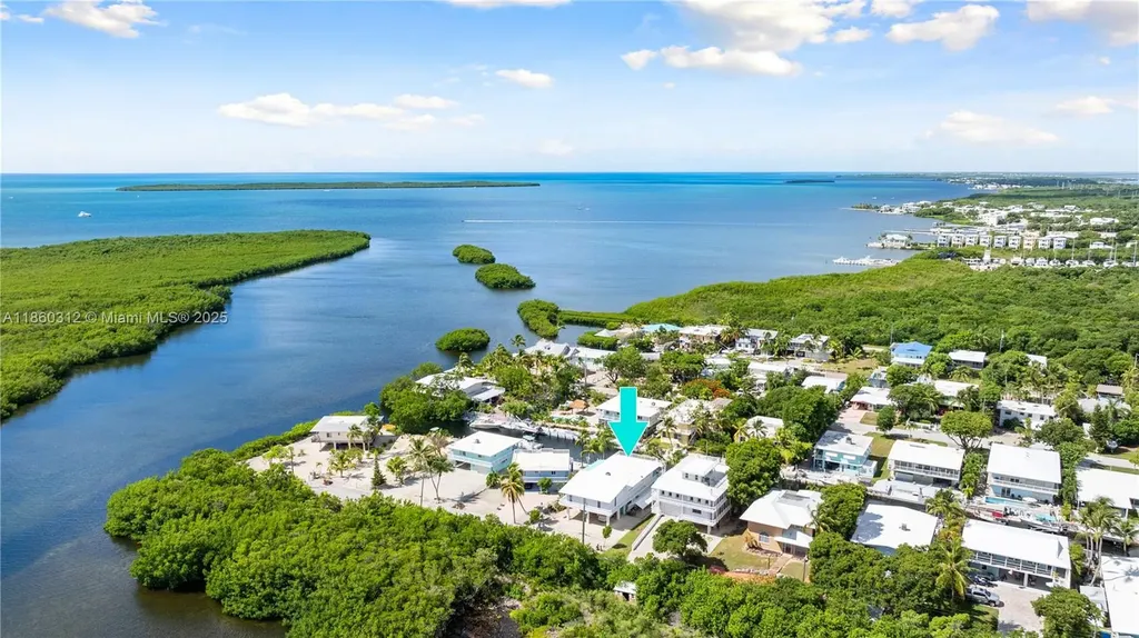 1210 Cactus Street Key Largo FL 33037