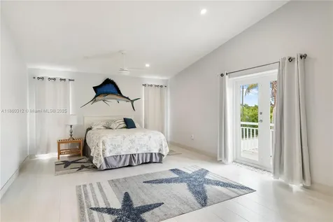 1210 Cactus Street Key Largo FL 33037