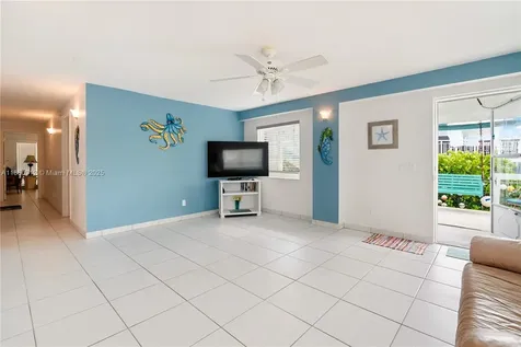1210 Cactus Street Key Largo FL 33037