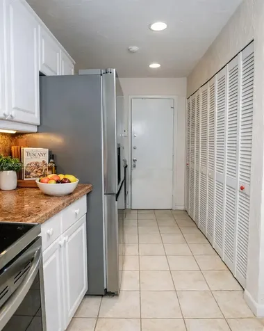 400 Saint Andrews Road Hollywood FL 33021