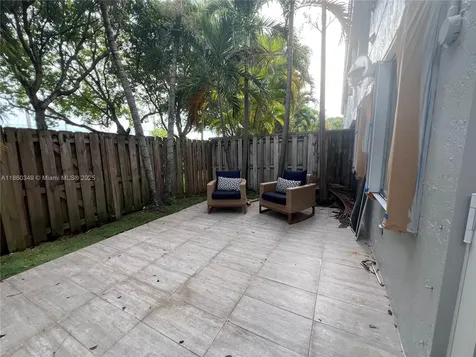 11612 NW 50th Terrace Doral FL 33178